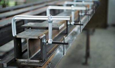 bessey-erositett-gyorsszorito-csavaros-szarral-300-x-140-mm-5000-n-gs30k-2