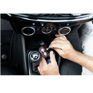 wiha-fejlampa-akkumulatoros-led-be-ki-mozgas-erzekelovel-500lm-45700-19