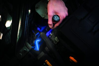 wiha-multifunkcios-led-uv-es-lezer-magneses-es-csiptetheto-elemlampa-3-db-aaa-elemmel-412864