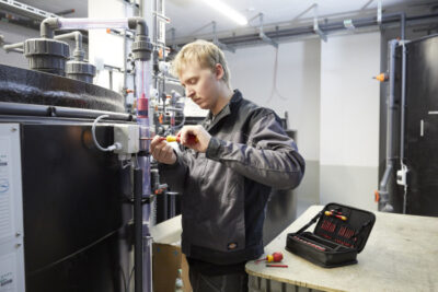 wiha-slimvario-1000-v-szigetelt-31-reszes-szerszamkeszlet-434651