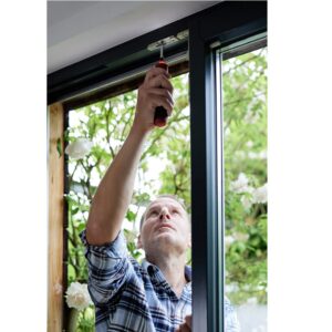 wiha-speede-pocketdrive-elektromos-csavarhuzo-max-12nm-30-darab-behajtoheggyel-bit-usb-toltovel-textil-taskaban-45791-22