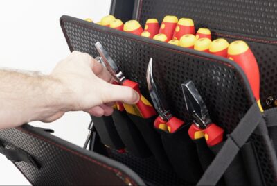 wiha-xl-mechatronic-szerszamkoffer-szigetelt-szerszamokkal-81-reszes-47249-3